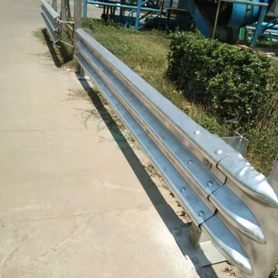 Barreira de colisão galvanizada a quente de vigas W para a segurança do tráfego rodoviário nas estradas
