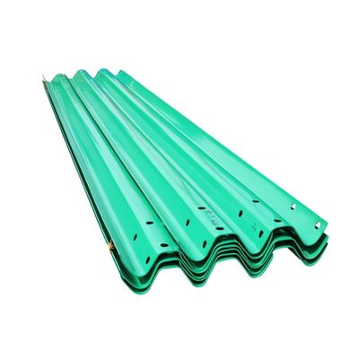 Q235 Q345 de aço personalizado Três ondas de vigia rodoviária guardanapo usado para barreira de trânsito