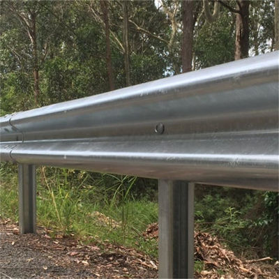 Tecnologia laminada a frio galvanizada a quente S235jr S345jr Guarda rodoviária de aço galvanizado