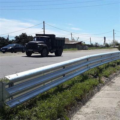 Custo por pé de aço de vigas W fabricado em aços de tira Q345 para proteção de estradas