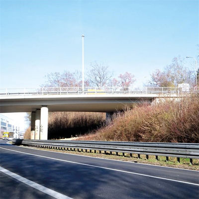 CE/BV/ISO Certificado W-Beam Guardrail para Sistema de Barreira de Segurança Rodoviária