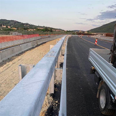 Segurança rodoviária Tabela de guarda de tráfego de cor personalizada para projetos rodoviários personalizados