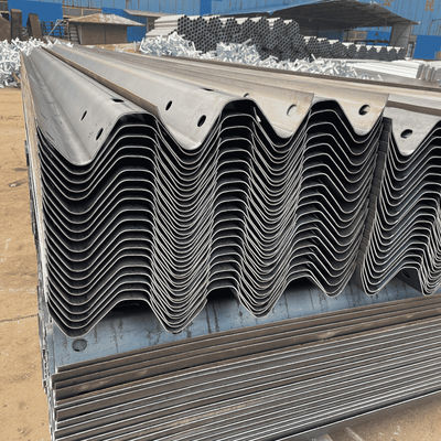 Reboque galvanizado com feixe W com certificado CE/BV/ISO 9001/ISO 14001/ISO 18001