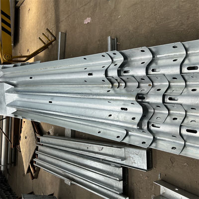 Segurança rodoviária Primeira vedação de vedação de aço galvanizado com certificação CE/BV/ISO