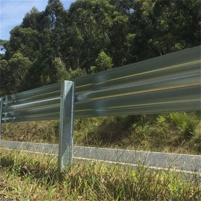 ISO9001/TUV/ BV/CE Certificado W Beam Guardrail para Proteção contra Acidentes de Estrada Galvanizado a Quente